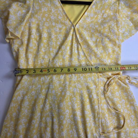 LC Lauren Conrad Modern Wrap Mini Dress Flutter Sleeve Medium Butter Yellow - Picture 2 of 11